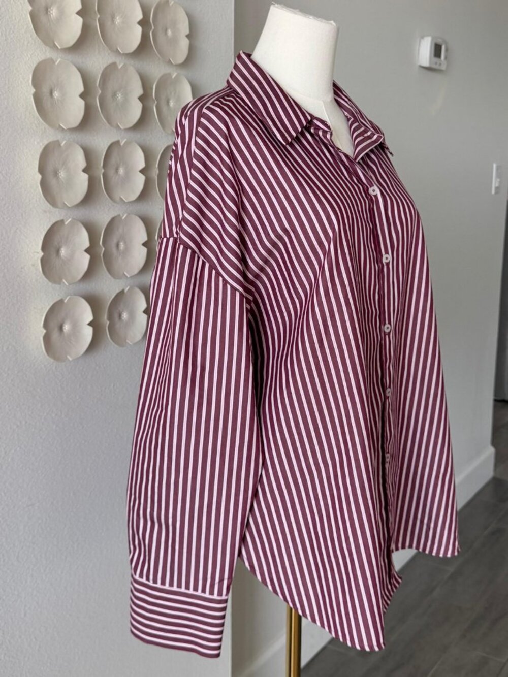Zara Oversized Striped Poplin Button Down Shirt Burgundy White Size XL NWOT - Picture 2 of 6
